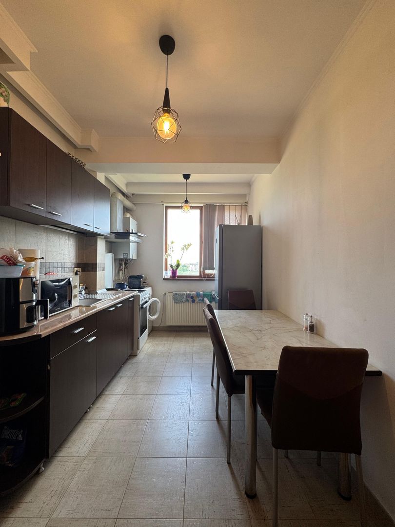 2 CAMERE| SISESTI - Poză 3