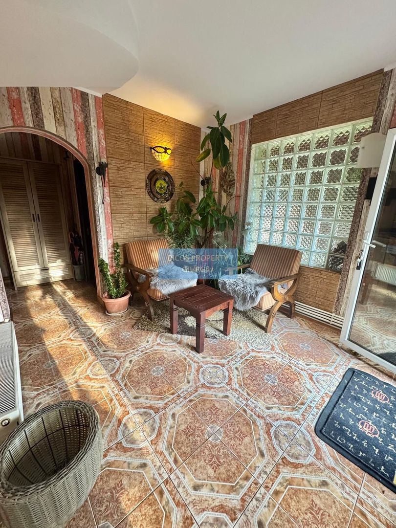 Casă de vânzare pe strada Tudor Vladimirescu - Poză 7