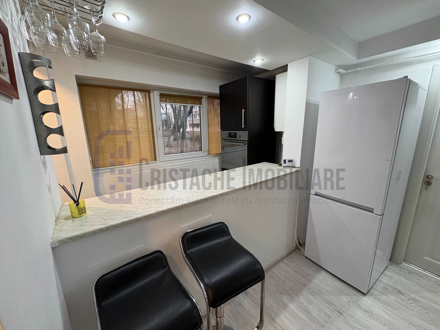 Închiriez Apartament 3 camere - Militari / Lujerului — fotografia 3