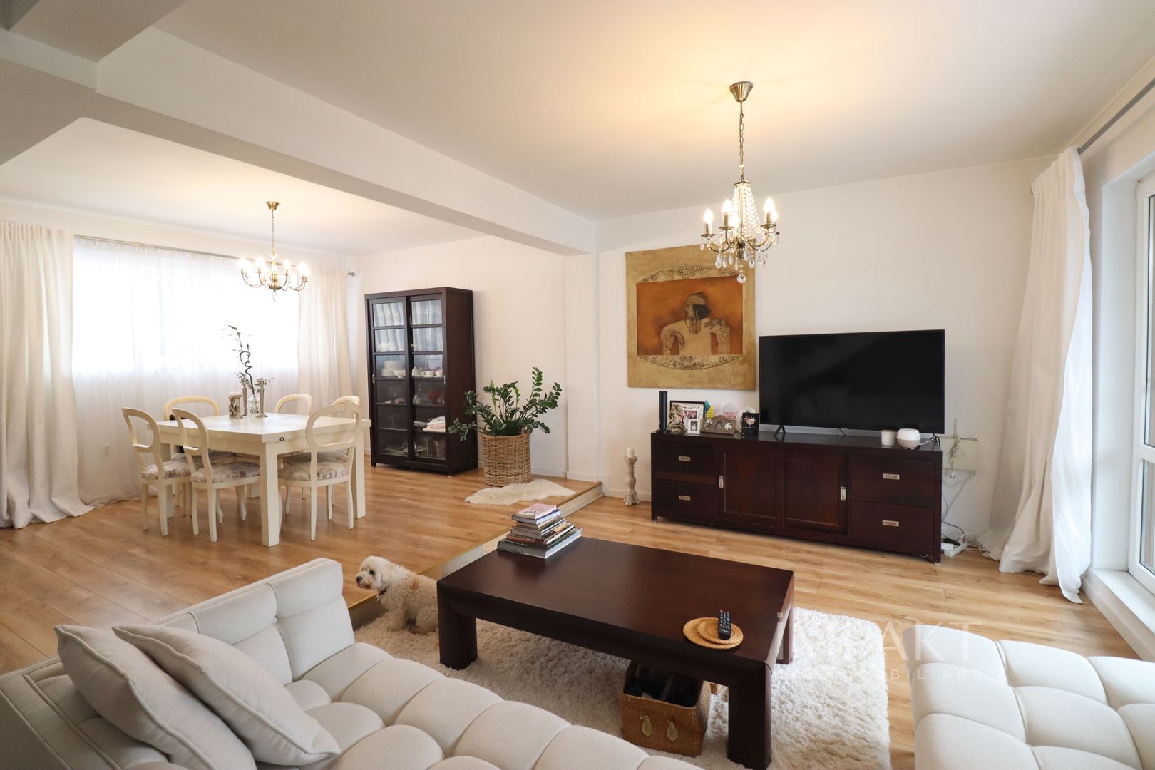 Locuinta de Familie in Zona Exclusivista – Duplex Andrei Muresanu Nord - Poză 1