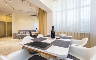 Chirie, apartament, 2 camere, str. București, Centru - Poză 2