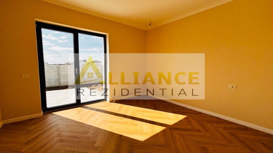 Casă modernă cu mansardă – 4 camere | Cartierul Nou, Strada Miorița, C - Poză 10