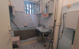 Copou Parc ferit de agitatia bulevardului, spatiu verde, et 1 cu lift - Poză 7