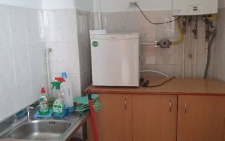 Apartament cu 2 camere, Piața Mihai Viteazu, ideal locuit sau birou. - Poză 7