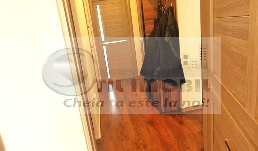 Ap 3 camere, decomandat - Podul de Piatra - 107.000 Euro - Poză 5