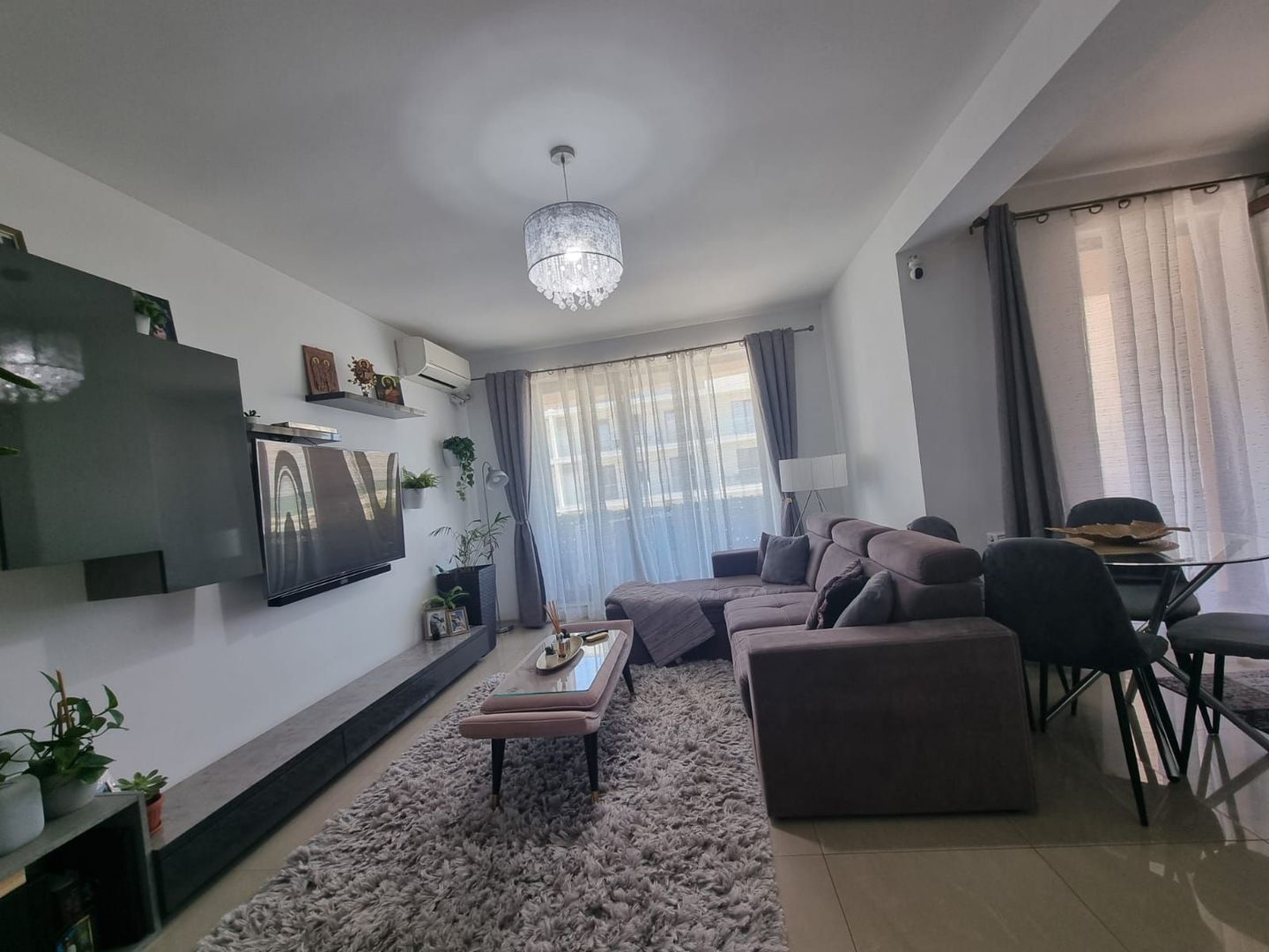 Apartament de vânzare în zona Makerel – la un pas de mare! - Poză 1