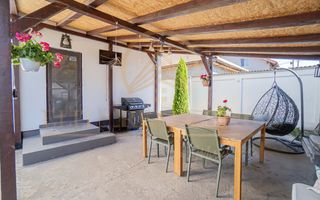 Agigea, lângă Constanța - Casă cu curte, terasă și pod amenajat! - Poză 18