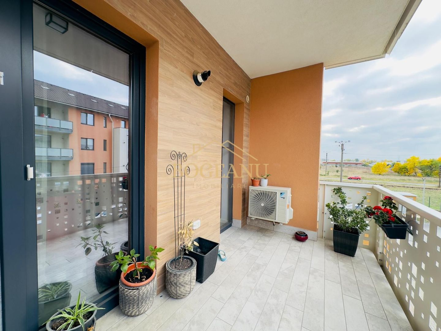 BG147-Apartament 2 Camere | Parcare Subterană | Piscină Privata GIROC - Poză 11