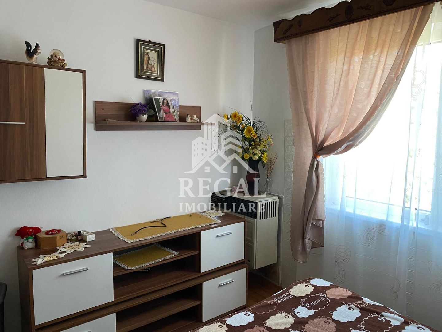 Apartament cu 2 camere semidecomandat Zona Micro 5/2 - Poză 3