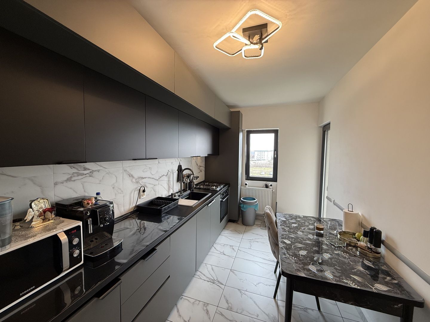 Ap 3 camere 94 mp - terasa 16 mp -loc parcare- bloc nou 2021 - Poză 1