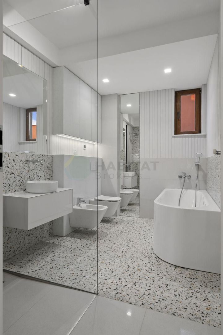 Vilă de lux  | Pipera – 7 camere, 5 băi, 4 terase | 1.500.000 EUR - Poză 39