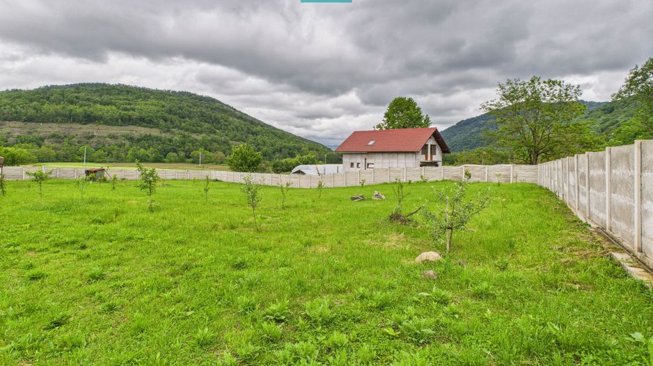 Casă în localitatea Gurahonț - Arad, teren 2914 mp - Poză 15