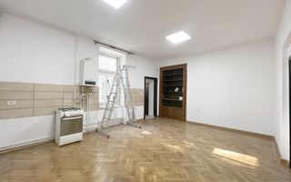 Spatiu de birou pe Str. Republicii - Poză 2