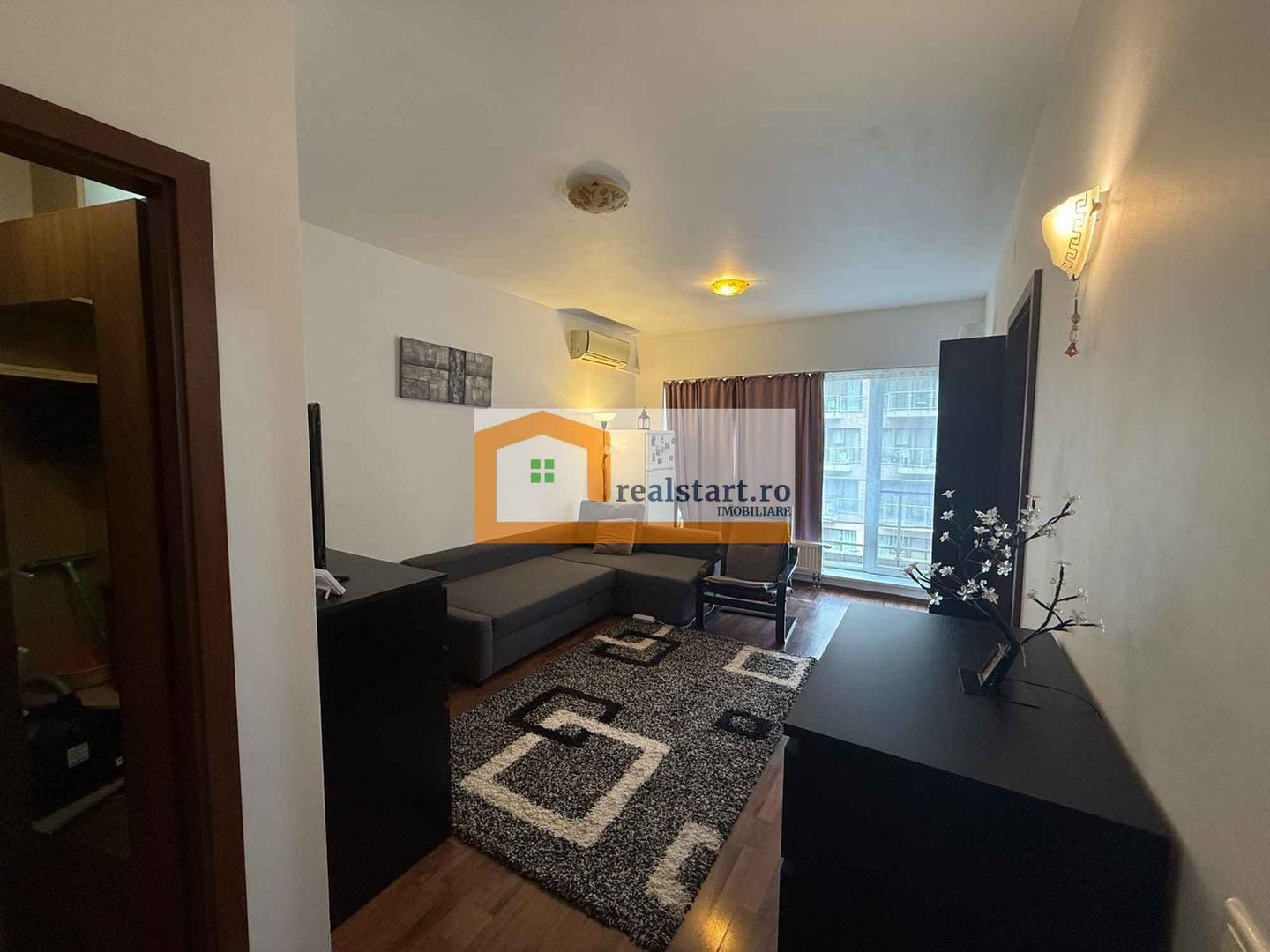 Rasarit de Soare, et8/11, Auchan Titan, disponibil imediat - Poză 19