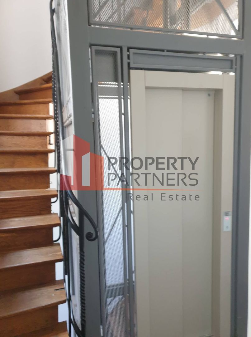 80 mp demisol in vila istorica, senzationala, Victoriei/Piata Romana - Poză 7