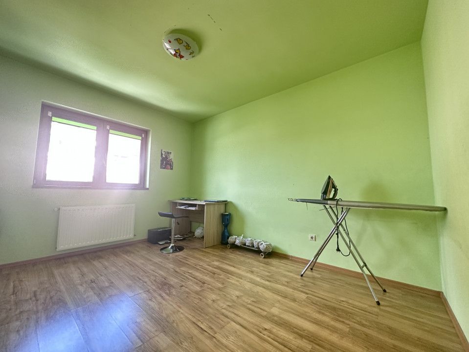 Apartament 3 camere, 2 bai, etajul 2 - Cart. Arhitectilor - Poză 4
