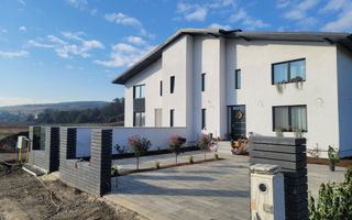 Casa cu 4 camere, 119 mp, Zona Voiniceni - Poză 1