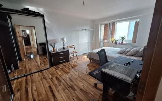 Apartament 2 camere Titan 58 mp etaj 8/10 1978 - Poză 1