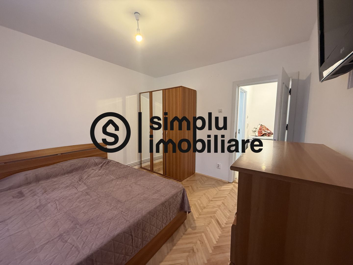 3 camere, et 2, centrala termica, 1 Mai ( Insula ) - 126 000 Euro- - Poză 24