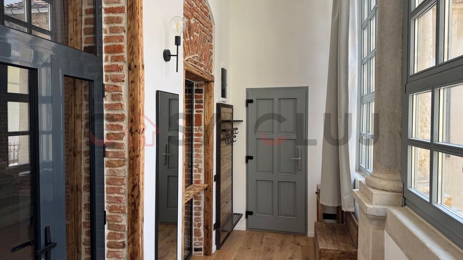 Apartament de lux, ultracentral, Piata Unirii, Cluj-Napoca ! - Poză 11