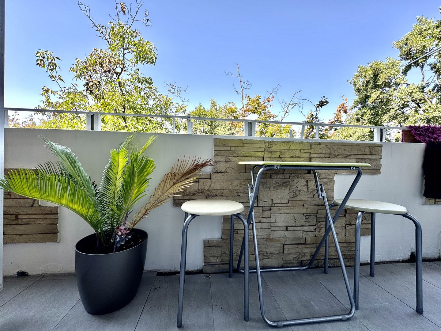 Apartament 3 camere, modern, cu terasa,  in zona Centrala-Universitate - Poză 2