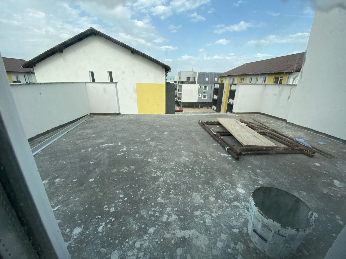 Giroc - Str. Neptun | Apartamente 1 și 2 camere | Lângă Profi și Parc - Poză 1