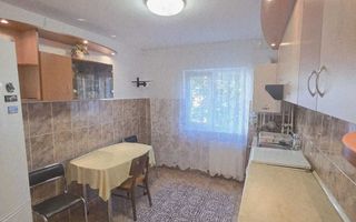 Apartament de 3 camere, decomandat, 74mp, zona Kaufland Marasti - Poză 2