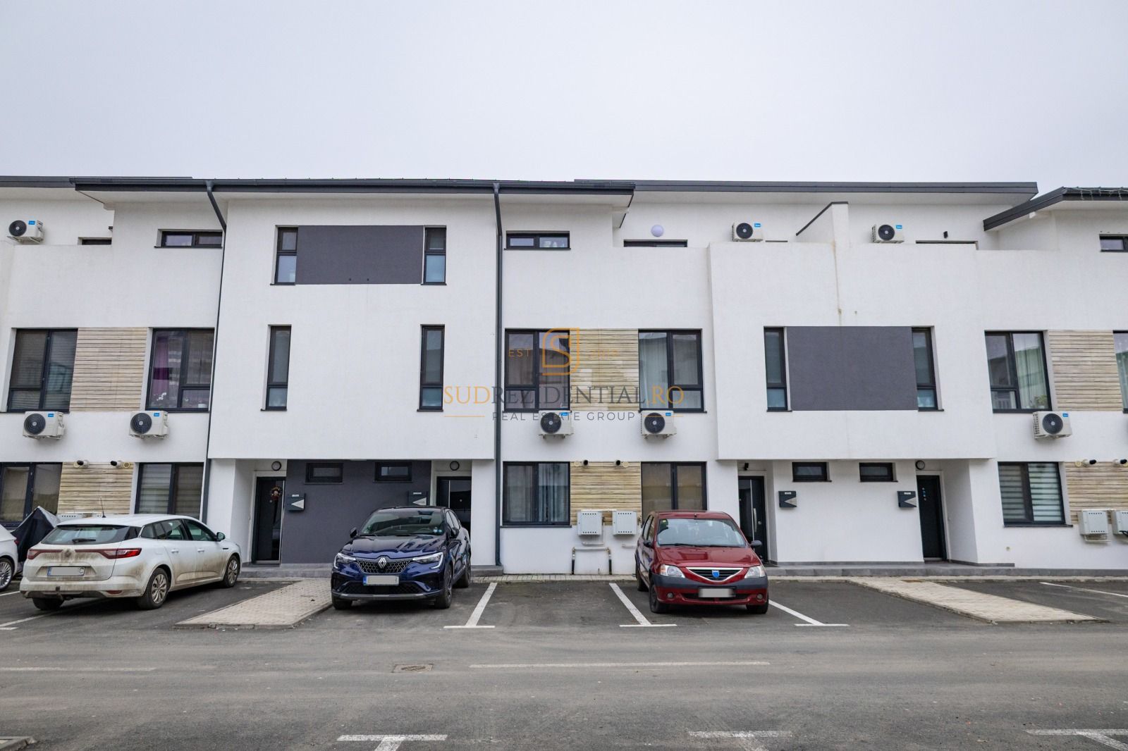 Vanzare vila 4 camere – complet mobilata si utilata, Str Teius - Poză 2