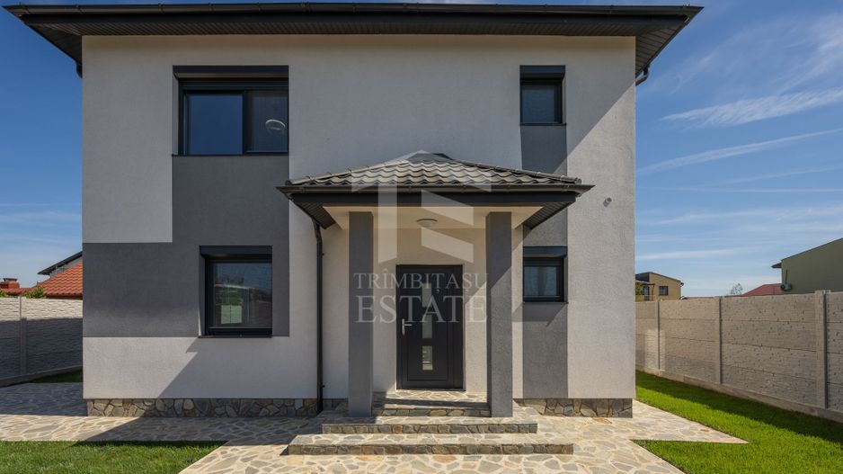 CASA TIPLA, Racordata! Cu un DORMITOR la PARTER ! Domnești! - Poză 21