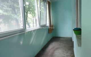 Apartament cu 3 camere, locatie deosebita, zona Spitalul Judetean. - Poză 3