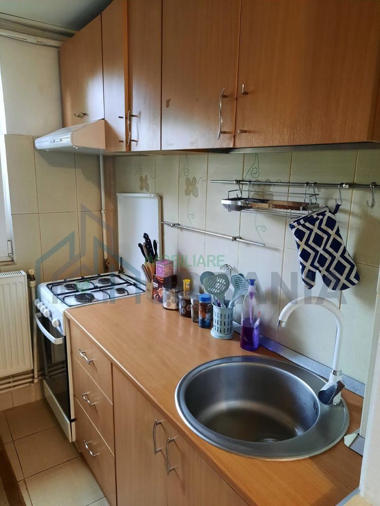 Apartament 2 camere semidecomandat Canta - Poză 8