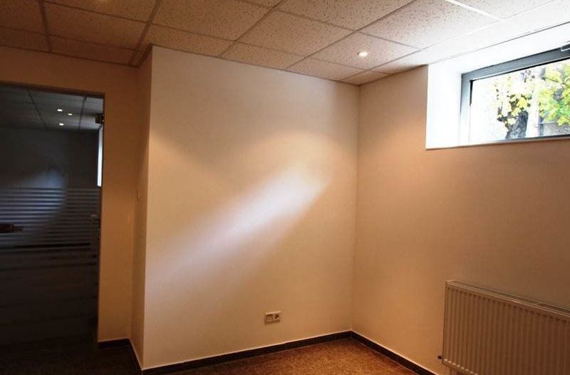 Spațiu de birouri de 90 mp de închiriat în zona Central - Poză 3