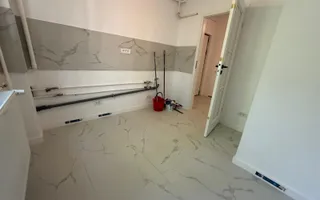 Metrou Titan renovat complet 3 camere - Poză 11