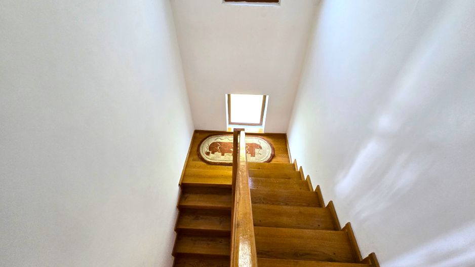 Proprietate unica, vila si 8000 mp pe malul lacului Snagov - Poză 30