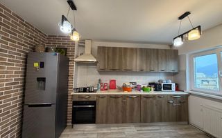 2 camere ultracentral, 57 mp, garaj – Bd. Traian - Poză 1