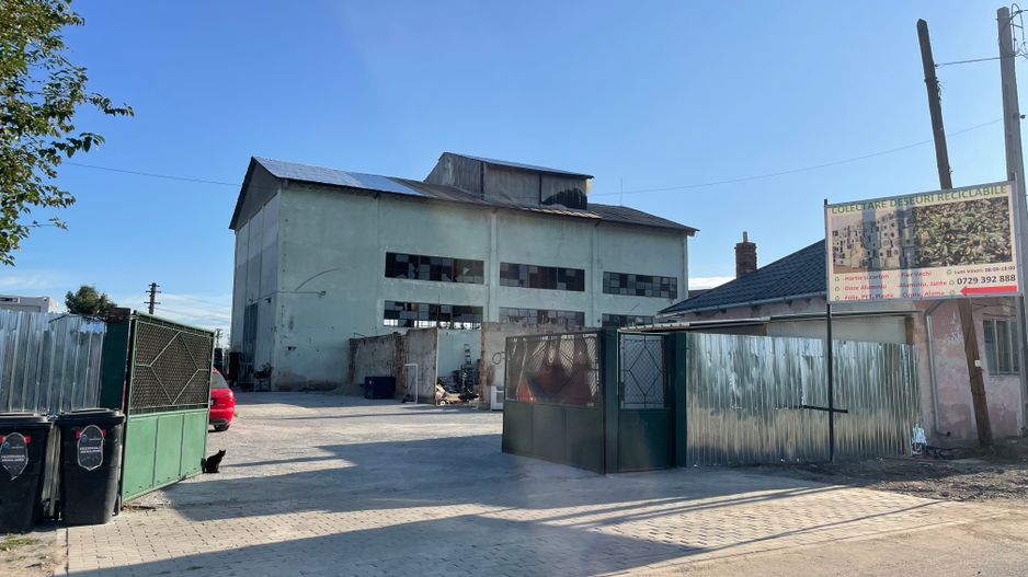De Vanzare Spatiu de Productie si Depozitare cu preluare de chirias - Poză 1
