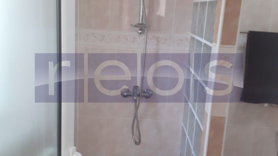 VÂNZARE CASA 8 CAMERE ZONA UIRII - Poză 3