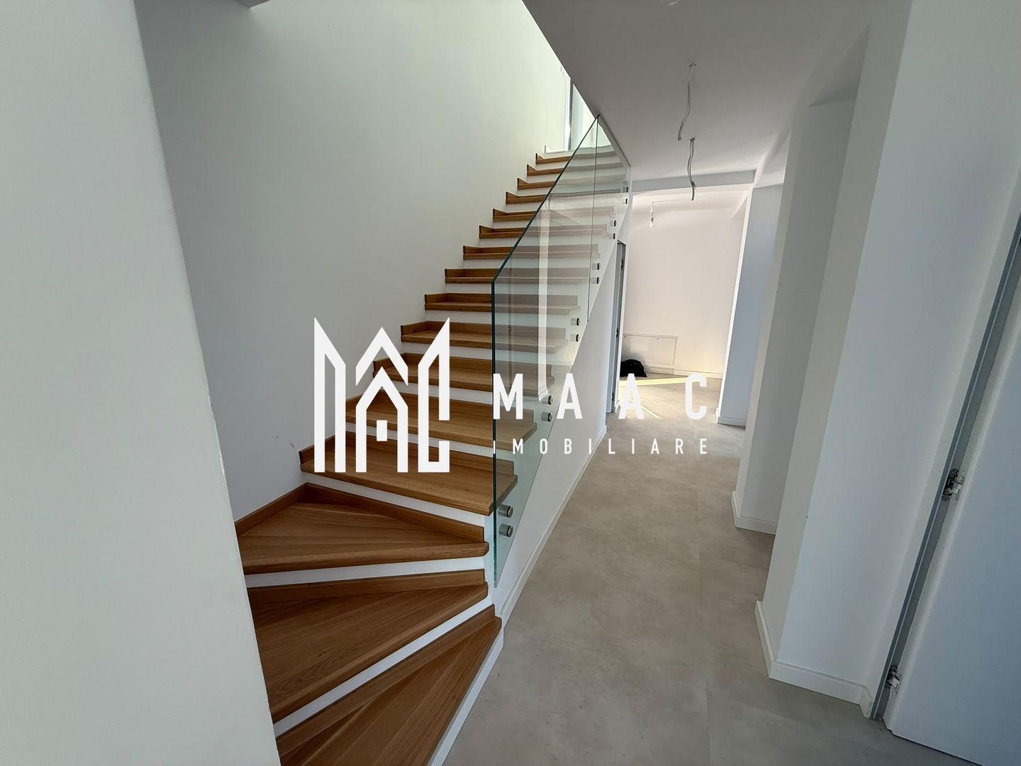 Casă de vânzare Șelimbăr | 4 camere | 175 mp | piscină - Poză 13