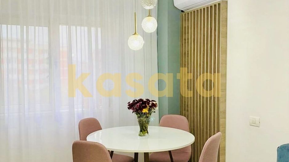 OPORTUNITATE | APARTAMENT 2 CAMERE | TEIUL DOAMNEI | BLOC 1986 |METROU - Poză 2