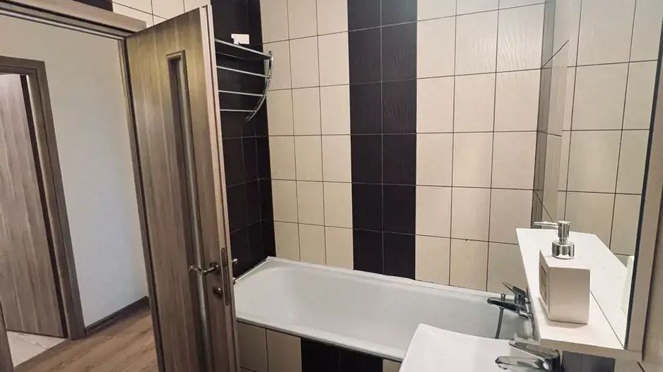 Apartament 2 camere Arena Nationala|Loc Parcare |Bulevardul Chisinau - Poză 5