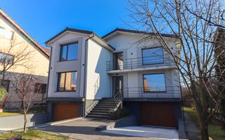 Vila deosebita cu 6 camere in Zorilor si teren de 760 m2 - Poză 1