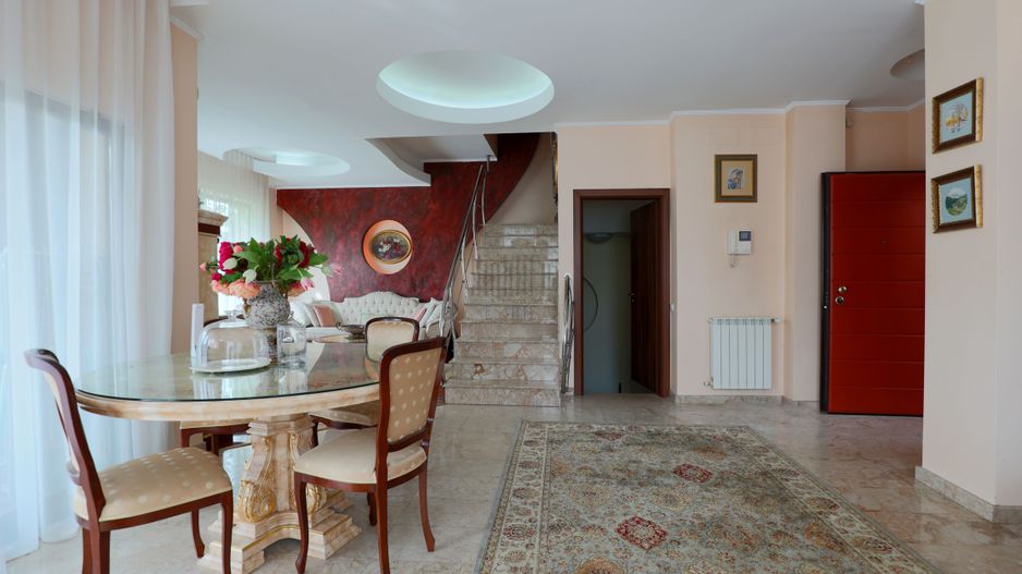 Vila de lux deosebita 9 Camere Pipera Erou Iancu Nicolae 298mp teren - Poză 8