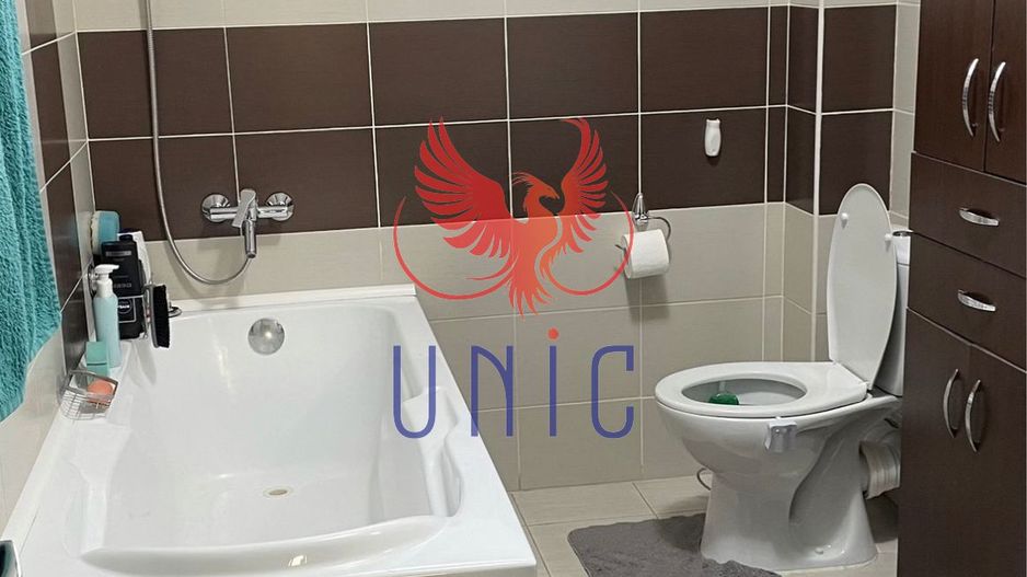 2 decomandate-65 mp-Ford - Poză 6