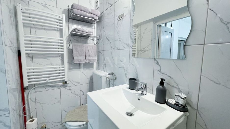 Apartament 2 camere, investitie la cheie, zona Centrala. - Poză 6