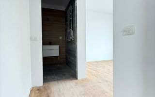 Apartament 3 camere de vanzare Pipera in bloc cu vedere la lac - Poză 4