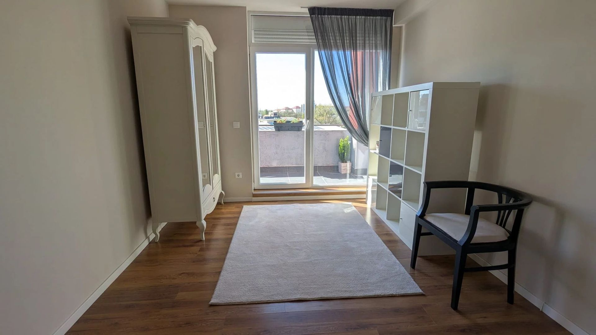 Penthouse 3 camere, Zona Aradului, Mobilat si Utilat + Boxa, Singur pe nivel - Poză 3