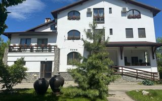 Pensiune turistică de vânzare – Cornu, Valea Prahovei - Poză 1