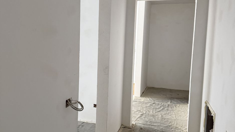 AP 2 CAMERE-PANOURI FOTOVOLTAICE - ROMCO REZIDENTIA-COMISION 0! - Poză 17