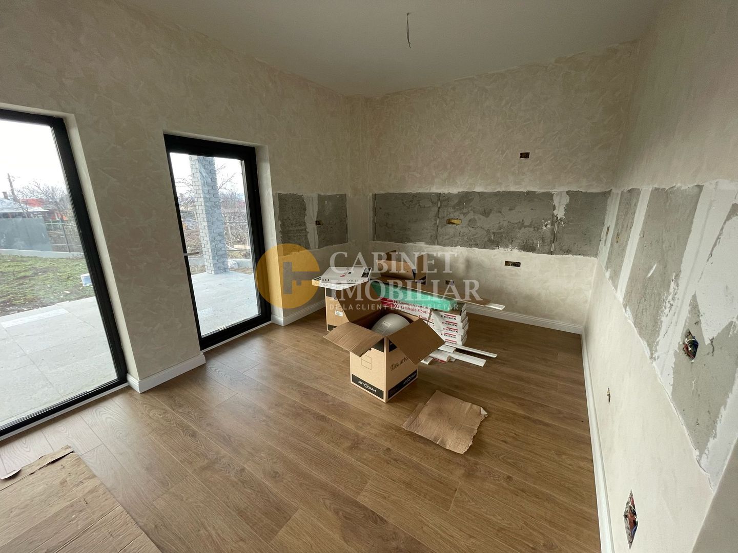 Vila Individuala LA ASFALT centru Aroneanu - 640mp teren - PREMIUM - Poză 10