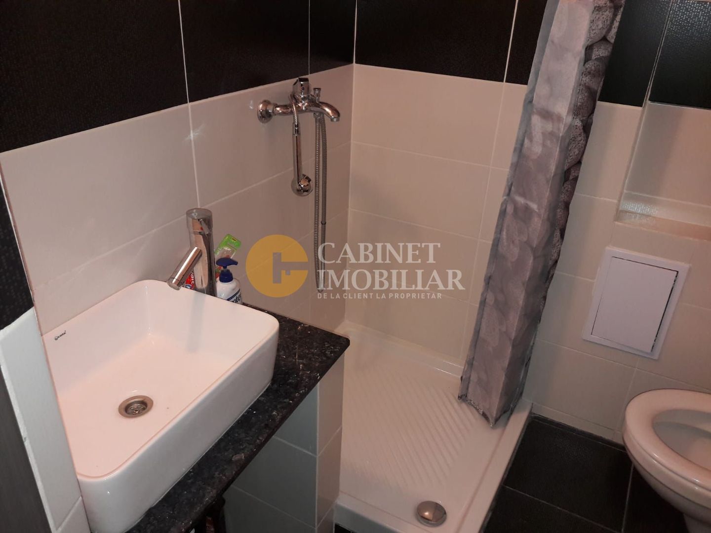 COPOU - 4 CAMERE DECOMANDAT - 78MP - FARA RISC SEISMIC - Poză 8